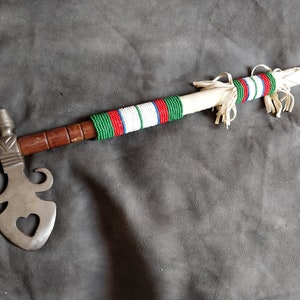 Vintage tomahawk for wall hanging, Wild West decor, Western, Cowboys and indians