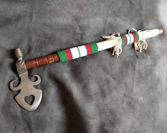 Vintage tomahawk for wall hanging, Wild West decor, Western, Cowboys and indians