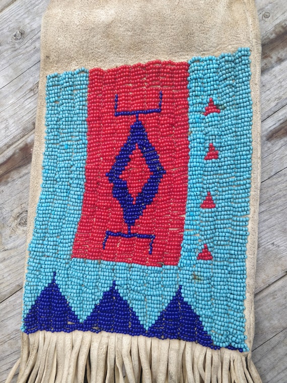 Vintage 70s Pipe Bag, Beaded Native American Inspired, Heavy Vintage 70s Pipe Bag, Beaded Native American Inspired, Heavy