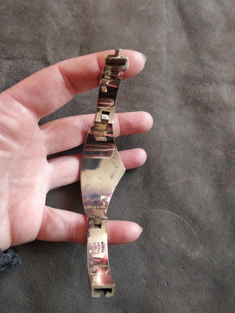 Heavy taxco tiger eye and lapis lazuli mosaic inlay bracelet chunky ca 1980s
