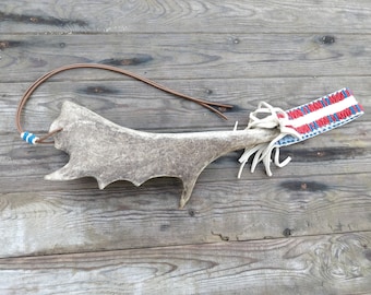 Quirt a cavallo con perline in stile pianura, riproduzione di ispirazione nativa americana, Sioux, stile Cheyenne, frusta