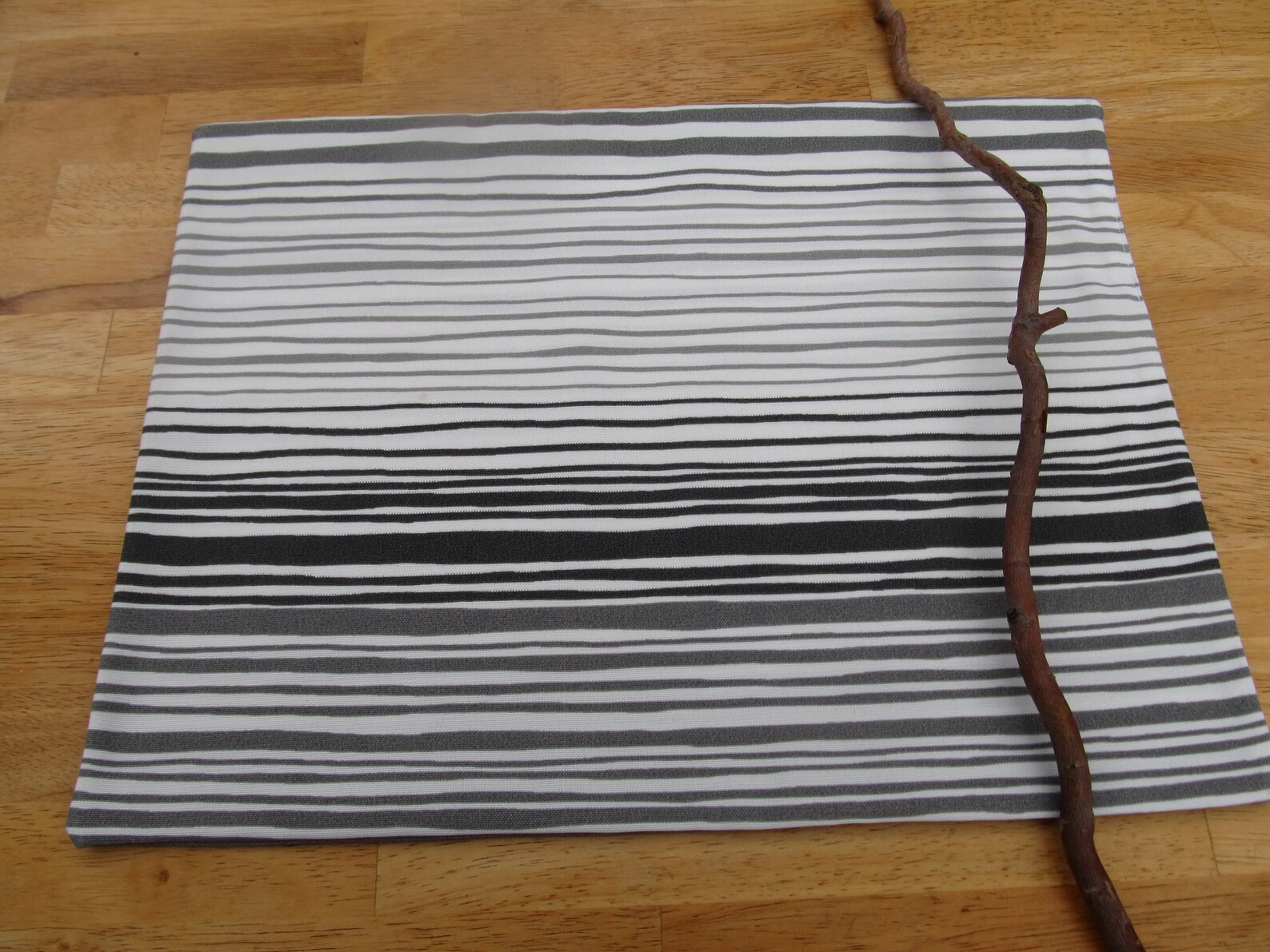 Black and White Placemats Gray Placemats Washable Polyester Etsy