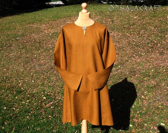 Viking linen tunic, Slavic and Viking man costume, Vikingskjorta, Wikingerhemd, viking garb, Men's Renaissance Warrior  – honey shade