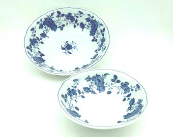 Vintage 2-Piece Royal Meissen Fine China Japan Blue And White Asian Chrysanthemum Motif Tableware Set Includes 6" Cereal & 9" Vegetable Bowl