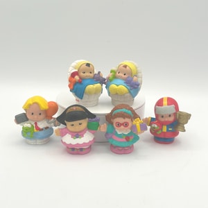 Collection of 6 Vintage 2004 Mattel Fisher Price Little People