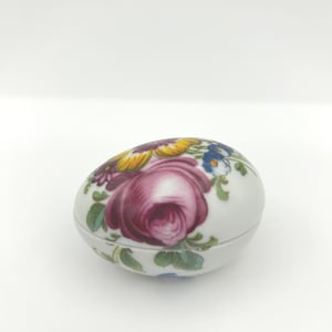 Vintage Limoges France By Chamart Miniature 2 Inch Porcelain Decorative Egg Shaped Trinket Box With Lid And Colorful Floral Bouquet Motif