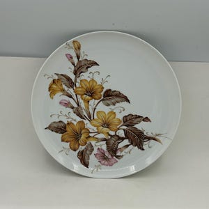 Vintage AK Kaiser West Germany Arlette Pattern Designed By K. Nossek 11&quot; Cabinet Wall Plate With Gold, Pink, Brown Floral And Leaf Design