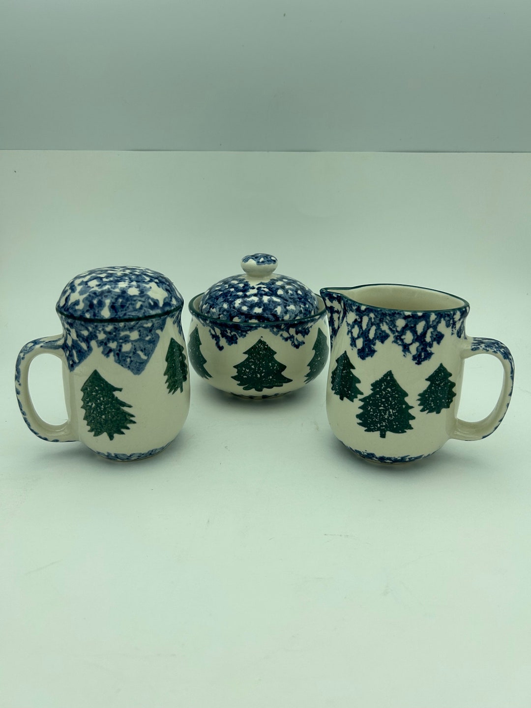 Vintage 3piece Tienshan Folk Craft Cabin in the Snow Pattern Winter