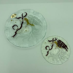 2-Piece Set Abe&#39;s Plates Handcrafted Fused Art Glass Abram Grove Christmas Trumpeting Angel Includes 6&quot; Plate And 4&quot; Christmas Tree Ornament