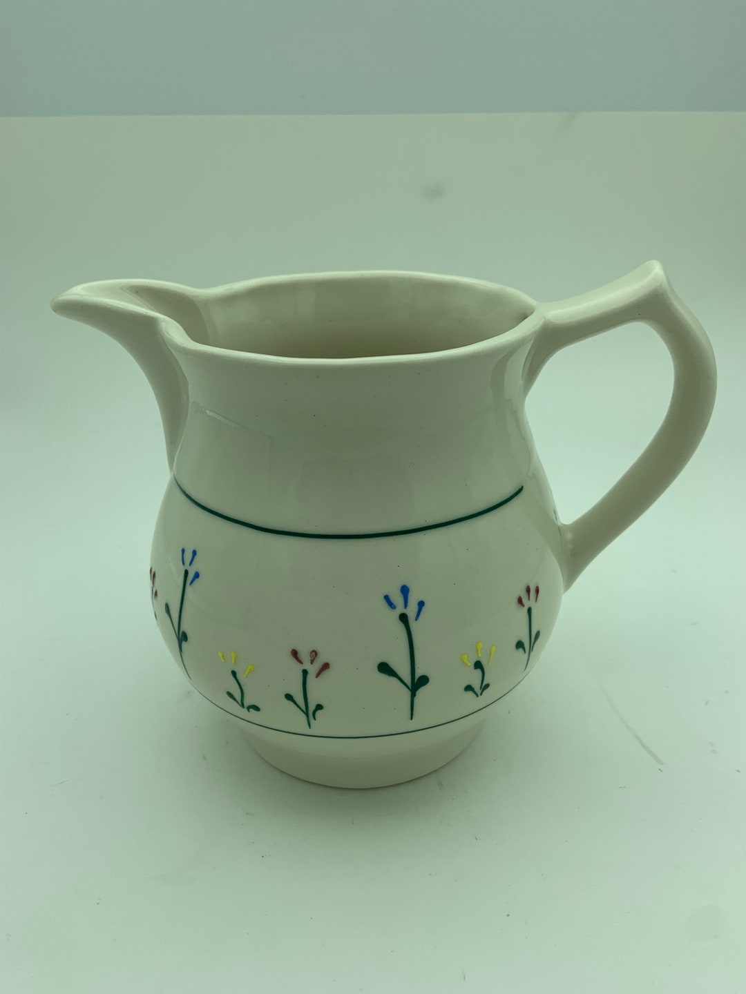 Vintage Hand Painted Hartstone Pottery USA Raised Floral Pattern HRT12