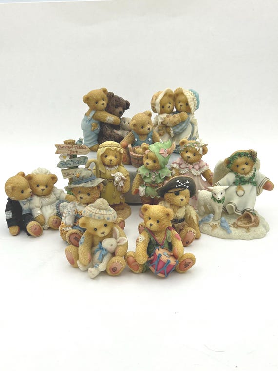 Collection of Thirteen Vintage 1992 - 2000 Enesco Priscilla