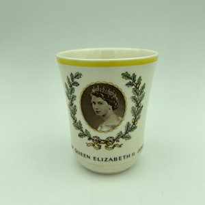 Vintage 1953 Royal Doulton England Coronation Of Queen Elizabeth II June 2nd 1953 Commemorative 10 Ounce Souvenir Cup Drinking Glass Mug