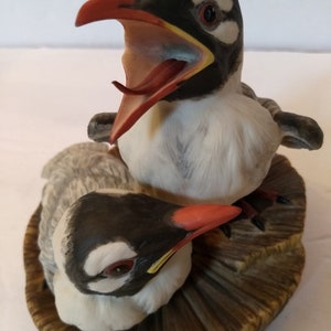 Edward Marshall Boehm Studios Birds Collection Made In England Porcelain Bonaparte's Gulls Larus philadelphia 200-18 Sculpture Figurine image 2