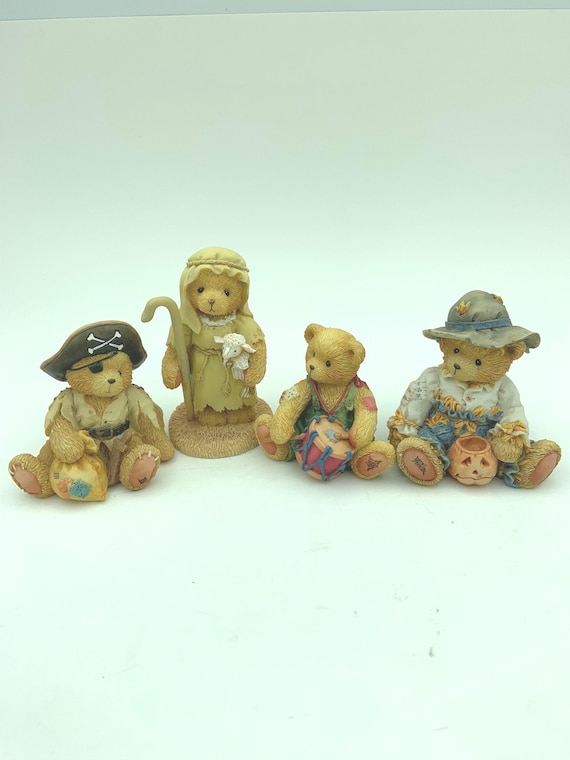 Collection of Thirteen Vintage 1992 - 2000 Enesco Priscilla