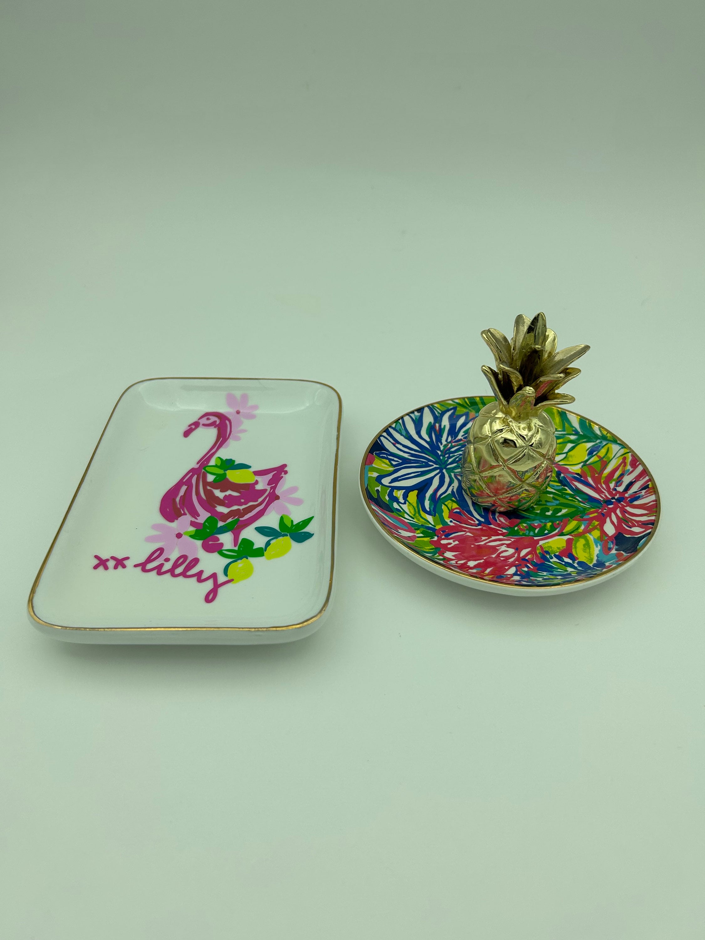 Lilly pulitzer ring shop dish with lid