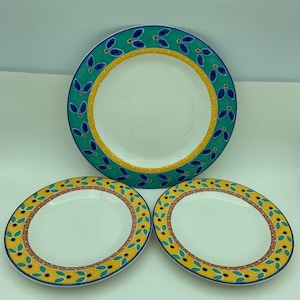 Vintage 1996 Royal Doulton 3-Piece Doulton Everyday Rio Pattern # T.C. 1221 Dinnerware Set Includes One Dinner Plate And Two Salad Plates