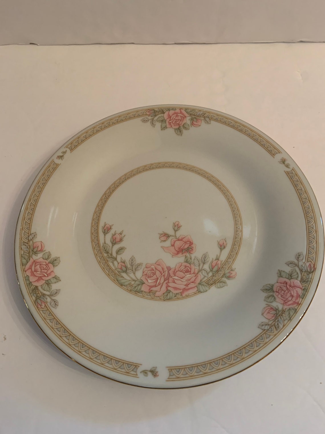 Set of Eight Crown Ming Fine China Christina Pattern 1392 Etsy