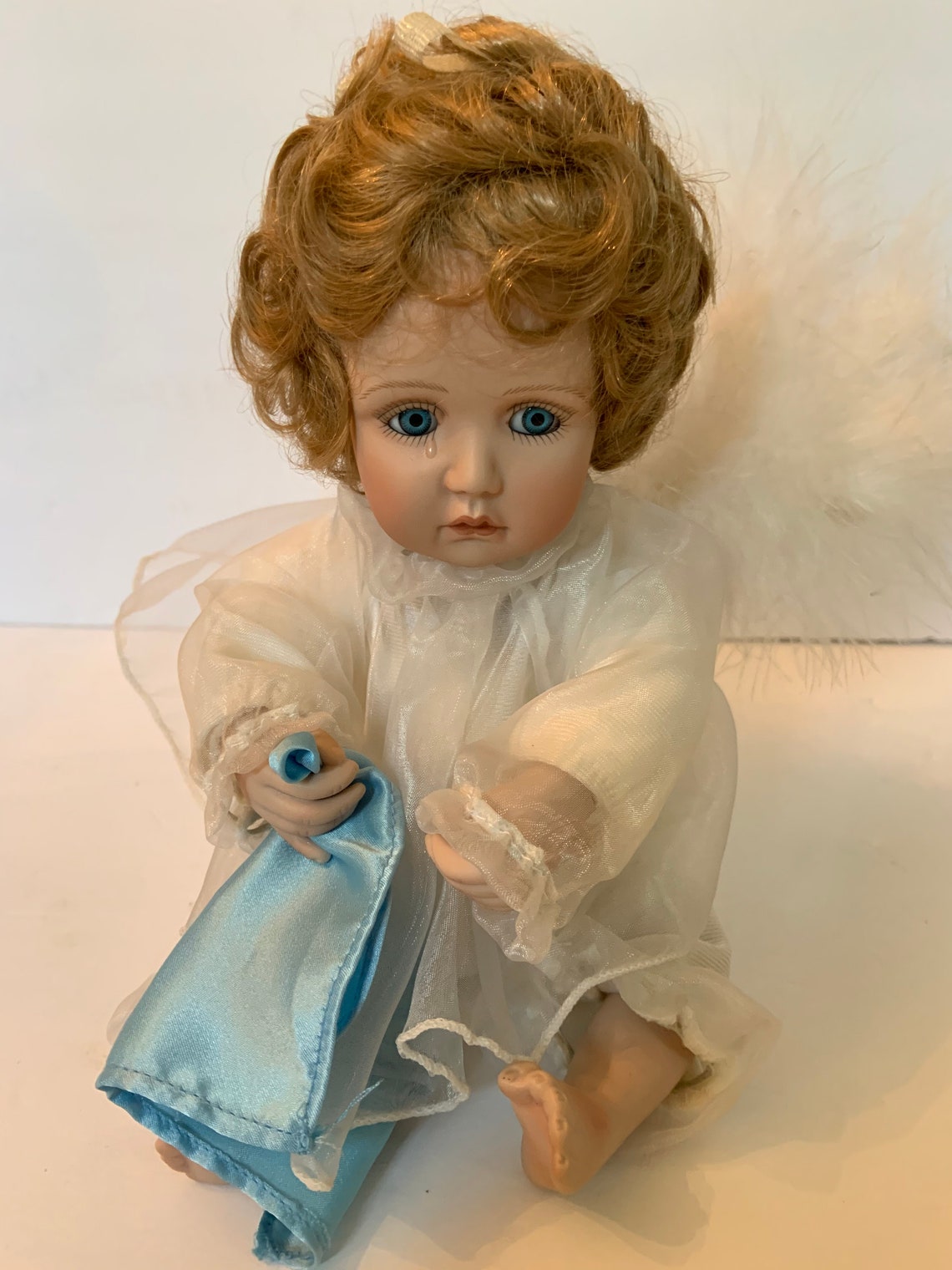 Gene As 'Red Venus' - Ashton Drake Galleries - w/'Pin Up' Gene Outfit(s