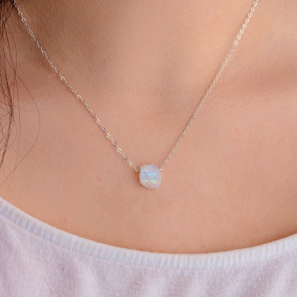 Raw Moonstone Necklace, Moonstone Raw, Rainbow Moonstone Crystal Necklace, Flash Moonstone Necklace, Moonstone Necklace Raw