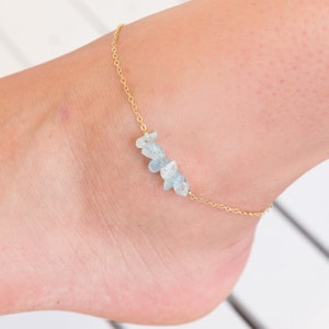 Aquamarine Anklet, Raw Crystals, March Birthstone Jewelry, Anklets For Women, Aquamarine Bracelet, Ankle Bracelet, Raw Aquamarine Crystal