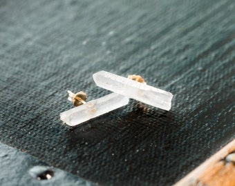 Raw Quartz Crystal Earrings, Lemurian Quartz Gemstone Jewelry, Mismatched Studs Gold, Natural Clear Quartz Bar Earrings, Genuine Crystals