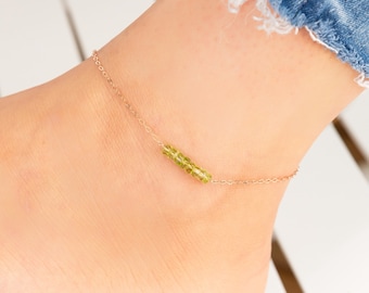 Dainty Peridot Birthstone Anklet, Simple Beaded Gemstone Anklet, August Birthstone Gift, Tiny and Delicate Rose Gold Anklet, Green Peridot