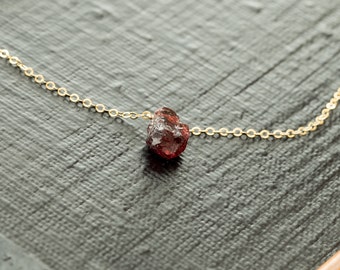 Raw Garnet Gemstone Necklace, Gold Crystal Jewelry, January Garnet Birthstone Gift, Simple Rough Stone Jewelry, Garnet Tiny Crystal Pendant
