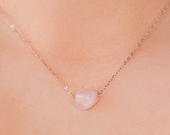 Rose Quartz Necklace, Rose Quartz Gift for Her, Healing Crystal Jewelry, Layering Delicate Necklace, Christmas Gift for Mom, Raw Crystal