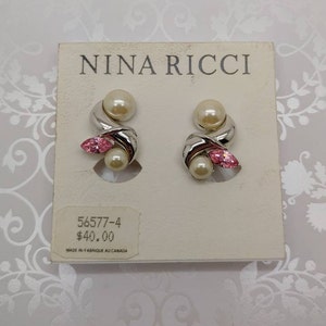 Vintage Signierte Designerin Nina Ricci Silber Ton Kunstperle Rosa Marquise Strass Ohrclips Brandneue auf Karte Made in Canada