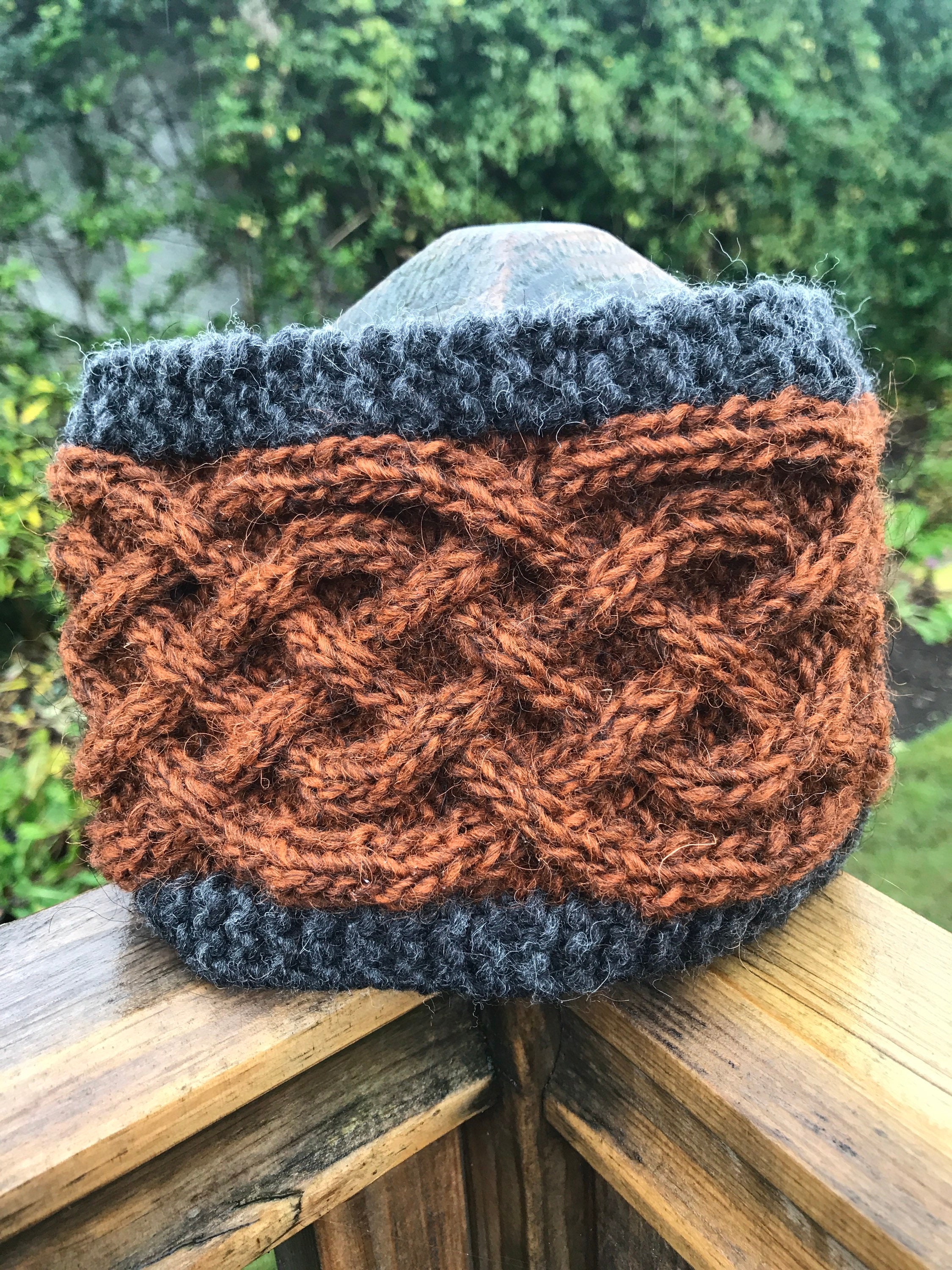 Celtic headband made from Icelandic wool and alpaca and mixed fibres