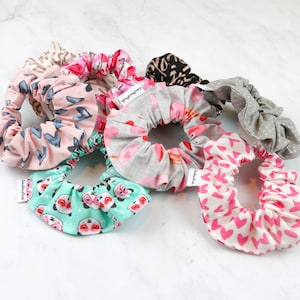 Valentine Scrunchies Pack, Scrunchies Hair Tie, Bow Scrunchie Set, Valentine Day Scrunchies, Ponytail Scrunchies Set, Bunny Ears Scrunchie