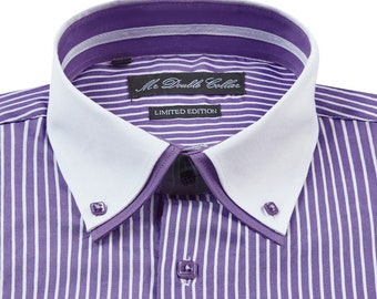 Könnte beinhalten: Ein violett-weiß gestreiftes Hemd mit weißem Kragen und doppeltem Kragen. Das Hemd hat ein Etikett mit der Aufschrift "Mr. Double Collar Limited Edition".