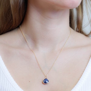 Sodalite Necklace Gold, Blue Stone Necklace, Tiny Stone Pendant, Dainty Teardrop Necklace, Gift for Sisters, Friends Gifts, Sodalite Pendant