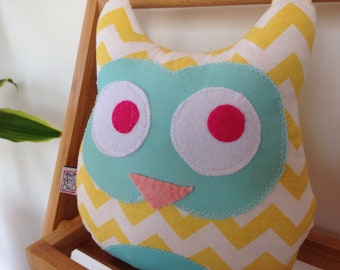 Chevron fabric owl stuffed plush toy mini pillow for baby or toddler gift