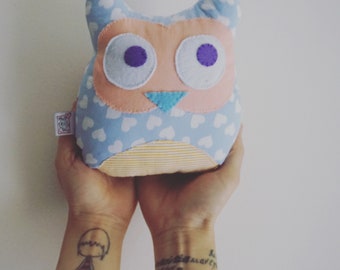 fabric owl stuffed plush toy,  mini pillow with hearts for baby or toddler gift