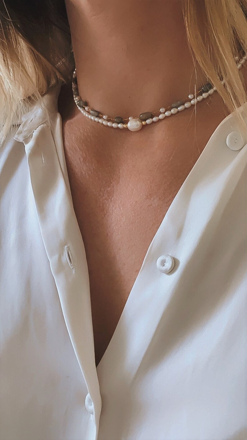 Tiny pearl choker necklace Clearance