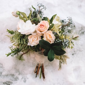Ramo de boda, ramo de invierno, flores de boda, ramo boho, ramo de novia, rosa rubor, eucalipto, burdeos, protea