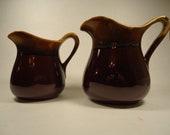 Pottery pitcher creamer pitcher