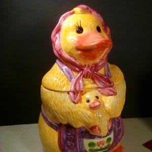 Vintage mother Ceramic duck holding baby duck cookie jar