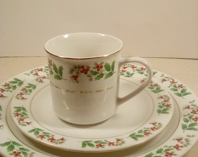 12 Piece Gibson Christmas Dinner Ware Etsy