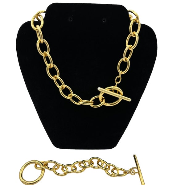 Gold Vintage Ralph Lauren RLL Chunky Chain & Bracelet Toggle Closure Jewelry Set