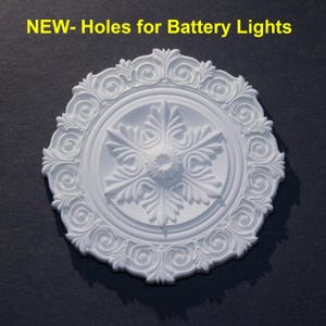 Flowis Miniature Ceiling Medallion