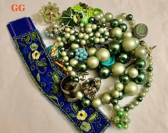 Repair Lot Jewelry                              008