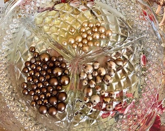 Vintage Beads                   206