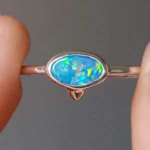 Australian opal ring / Size 8 / 14K Gold accent / Silver ring /  Coober Pedy opal / crystal opal doublet/ minimalist jewelry