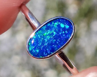 Australian opal ring / Size US 6 1/2/ Silver opal ring/ dainty Australian opal ring/ crystal opal ring/ rainbow gemstone
