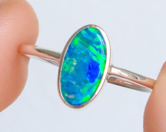 Silver Coober Pedy opal doublet ring / SIZE US 8 1/4, Green opal ring/ dainty ring/ Australian crystal opal ring/ minimalist/ flashy opal