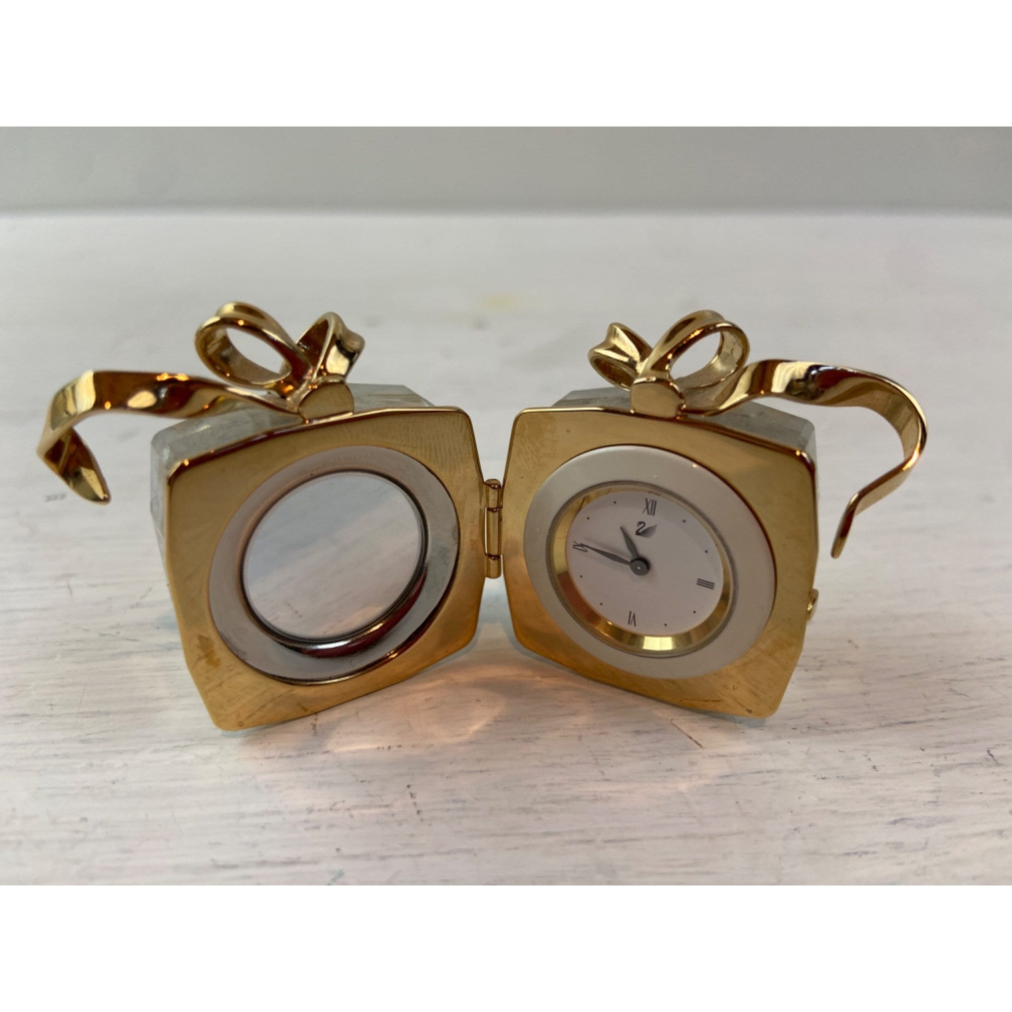 Swarovski memories watch discount