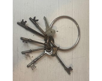 Vintage Skelett Schlüssel Sammlung (7 Teile) aus Eisen & Messing