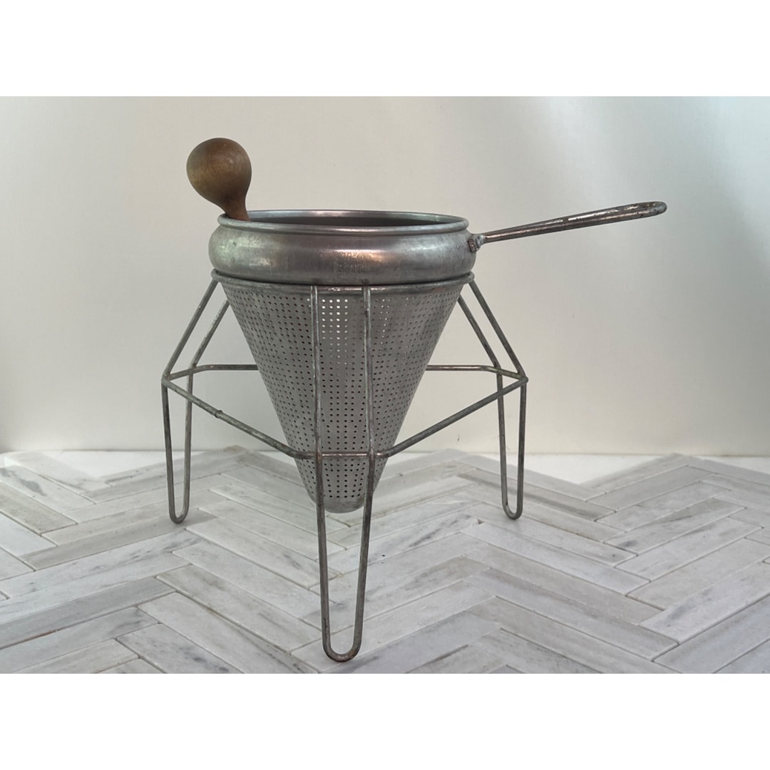 Ricer VIKO Antique Ricer Sieve Strainer Juicer Wood Pestle Wire Stand ...